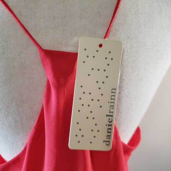 NWT Daniel Rainn Racerback Pink Tank Top Size L - Picture 2 of 6